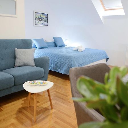 Anna Apartment โนวีซาด ภายนอก รูปภาพ