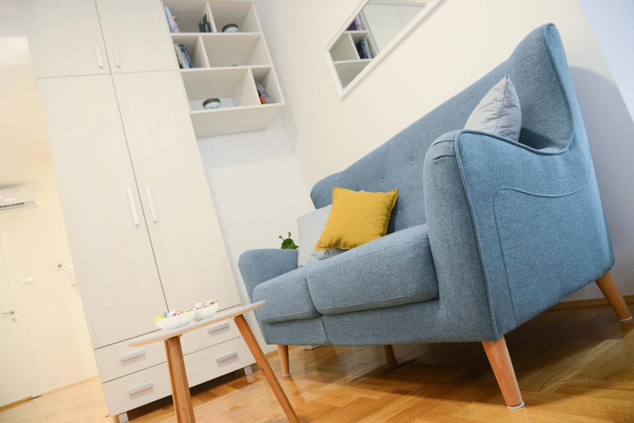 Anna Apartment โนวีซาด ภายนอก รูปภาพ