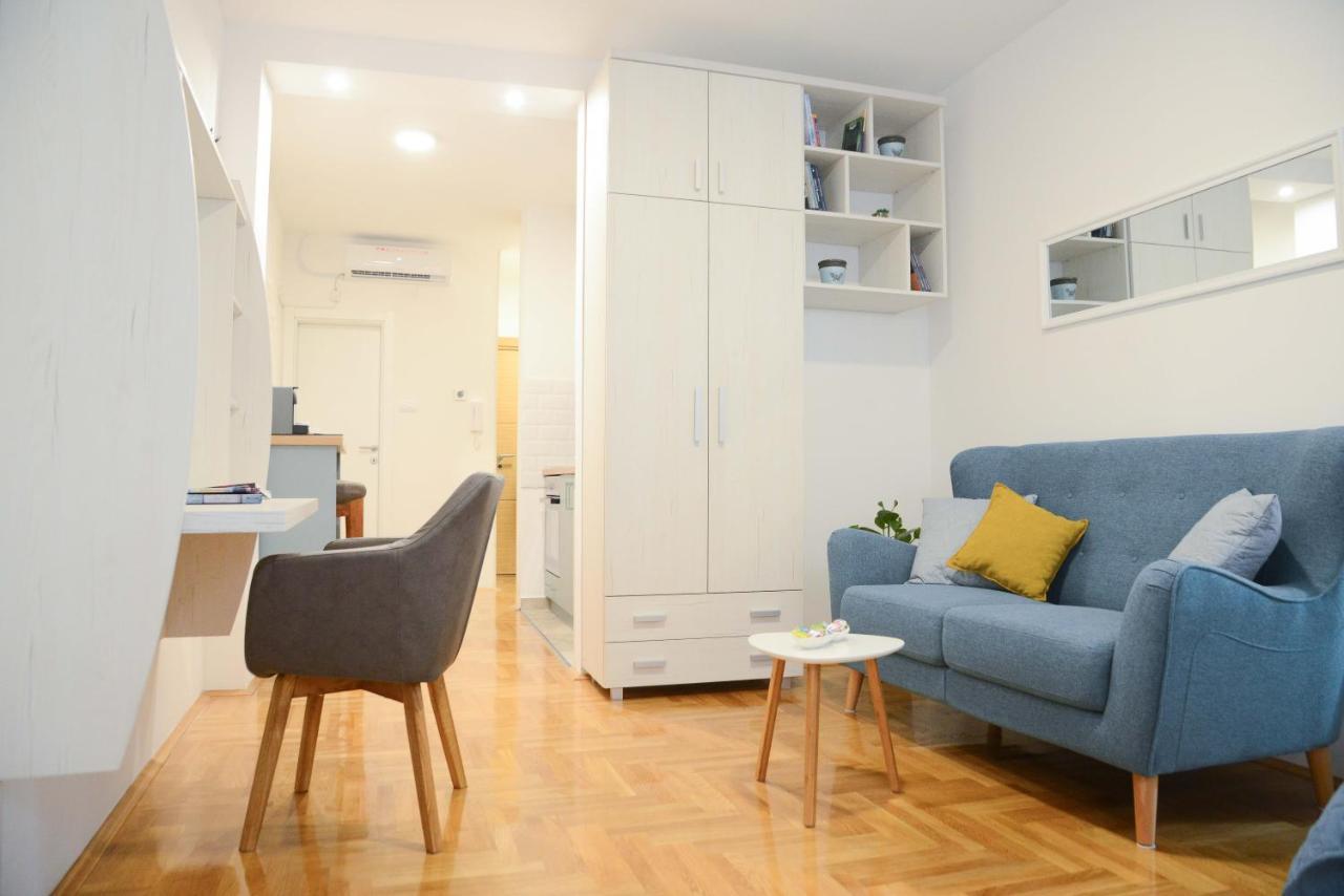 Anna Apartment โนวีซาด ภายนอก รูปภาพ